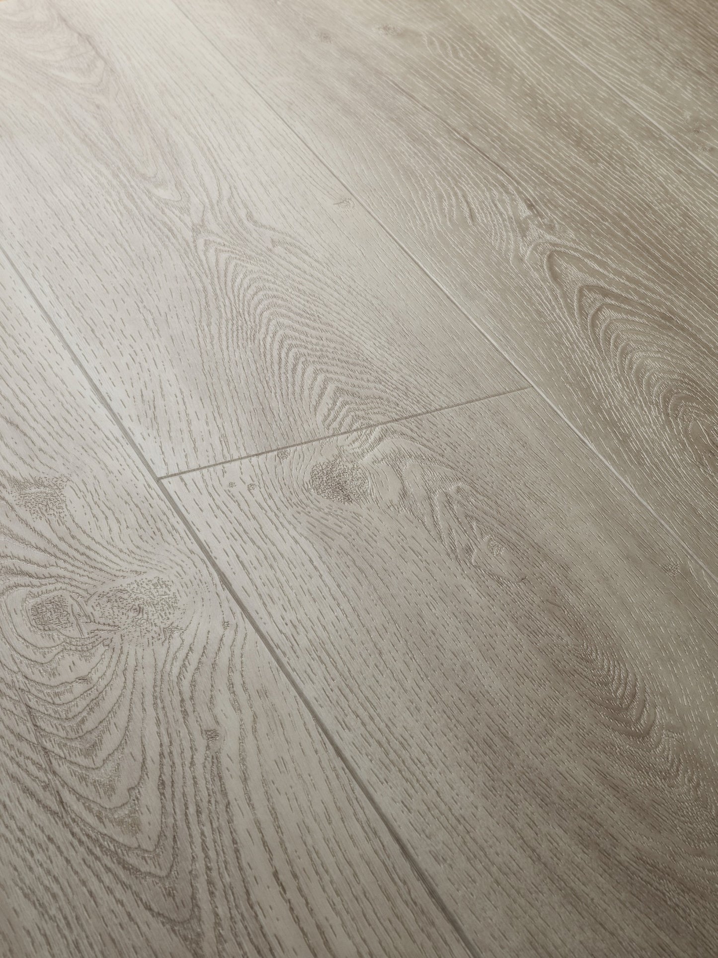 Elements Inspirations- Plank LVT