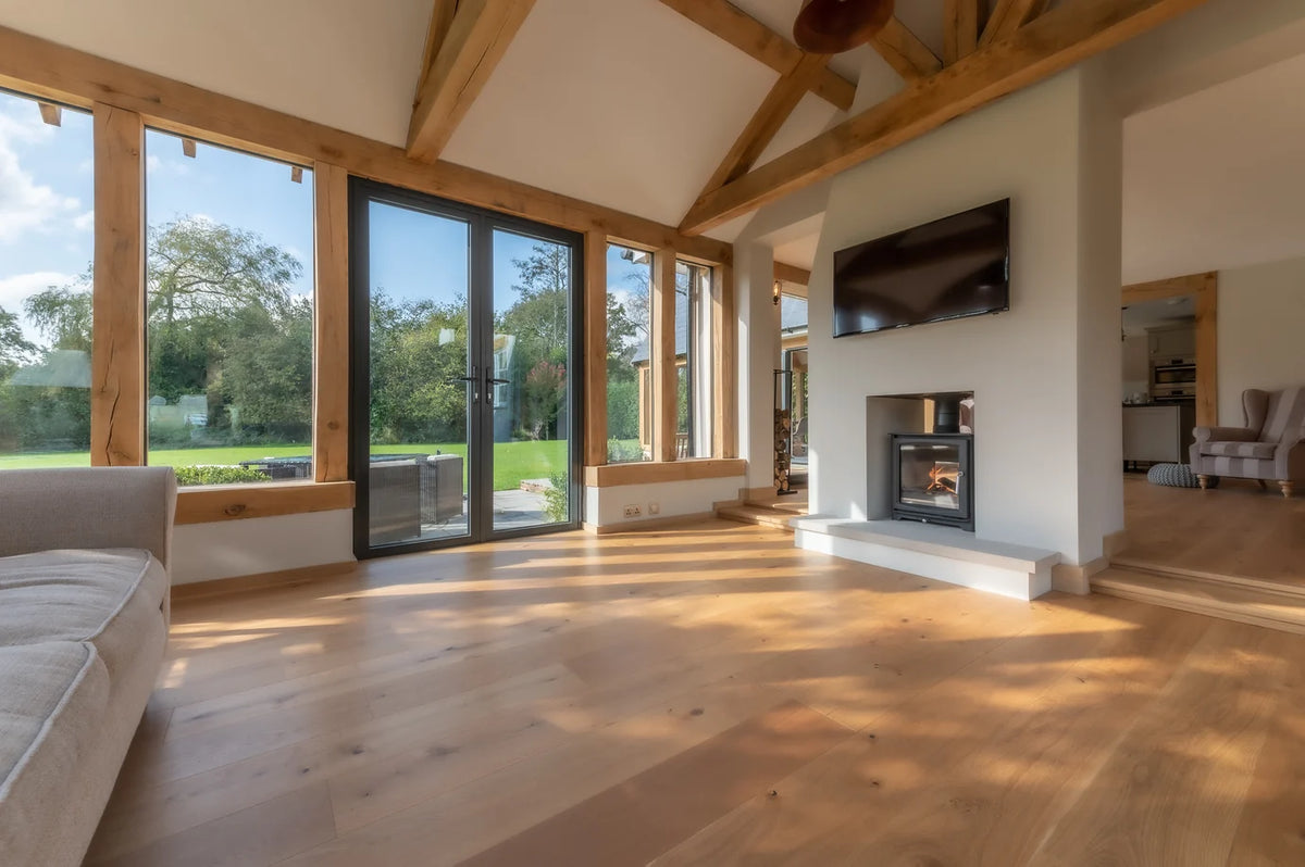 V4 Natural Oak Engineered Wood Flooring
