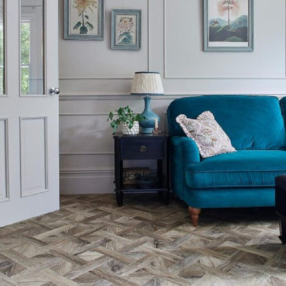 J2 Natural Timbers Blonde Oak LVT