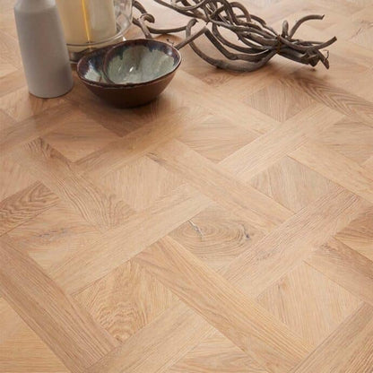 J2 iCONIC Sherwood LVT