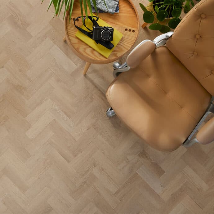 J2 iCONIC Abernethy LVT